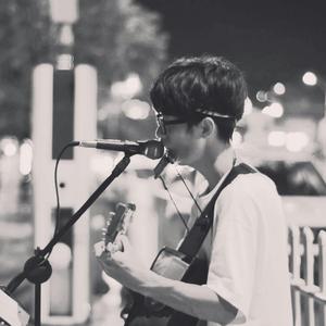 大鸡巴干小嫩逼
