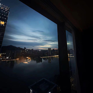 大肉棒棒一进一出免费播放
