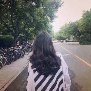 婚闹上新娘未删减版在线观看
