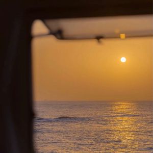 周晓琳水龙头灌肚子视频
